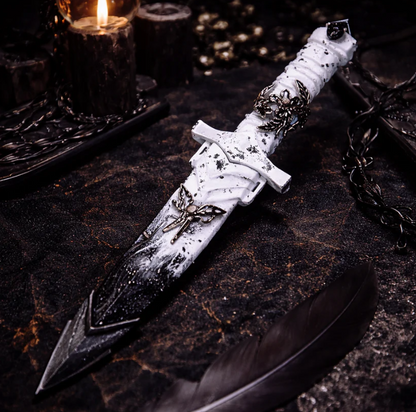 BlackFang Daggers